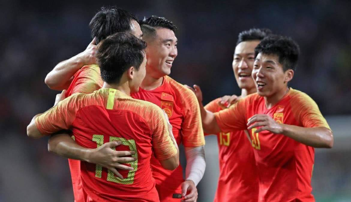 转会期多伦多猛龙战术微调:中超节点到来,信心回归,临场指挥获称赞 转会期多伦多猛龙战术微调:中超节点到来,信心回归,临场指挥获称赞