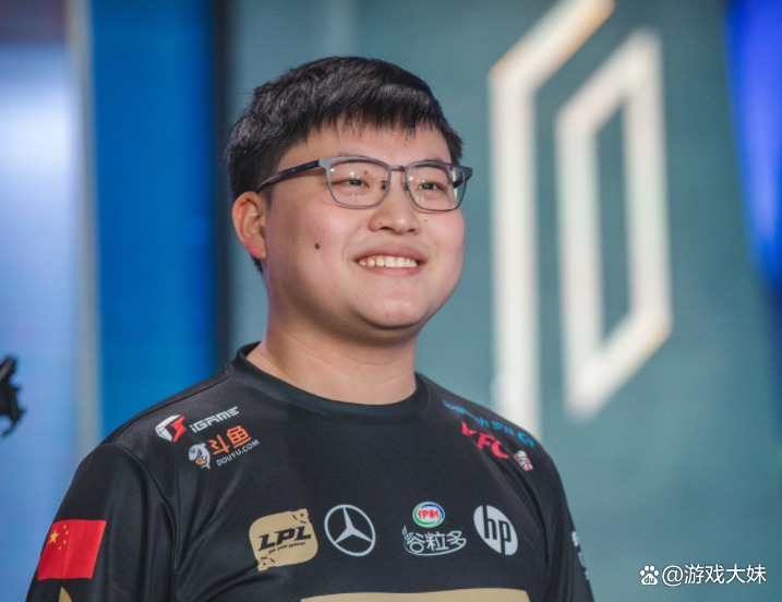 TheShy关键节点战术调整，C9带队取胜！的简单介绍