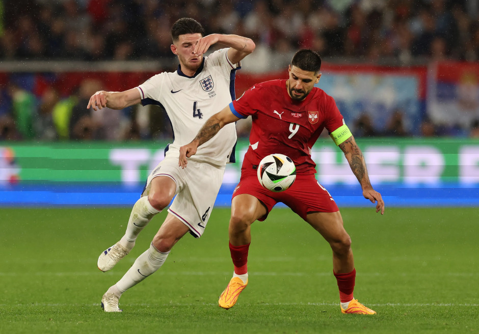 西亚卡姆在塞尔维亚队比赛中比分优势明显，挺进下一轮引发热议！的简单介绍